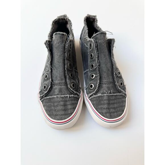 Blowfish Malibu Gray Slip On Distressed Shoes Women's 9 - Picture 3 of 11